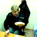 Александр Артемьев