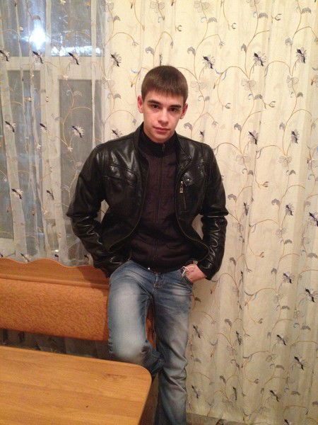 Максим Анчиков