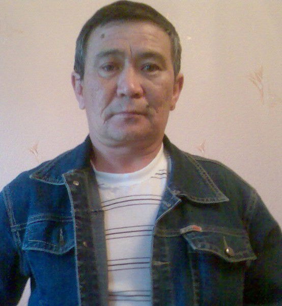 Малик Тлешов