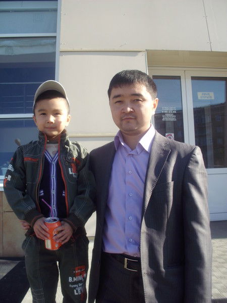 Максат Халелов