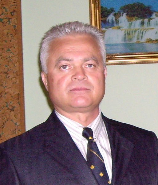 Александр Нононо