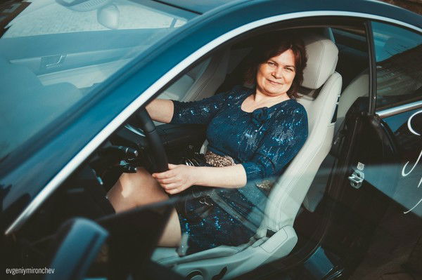 Елена Унрау