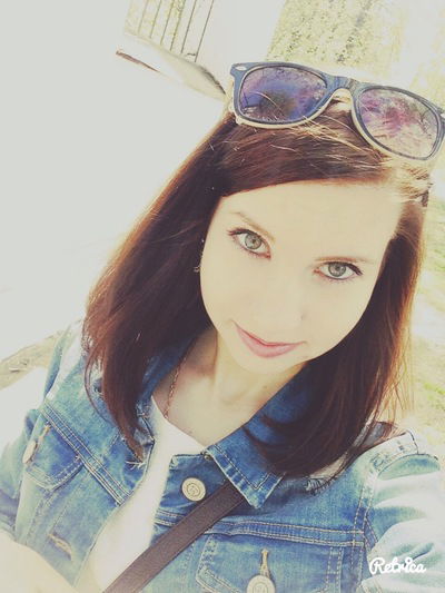 Аня Пахарукова