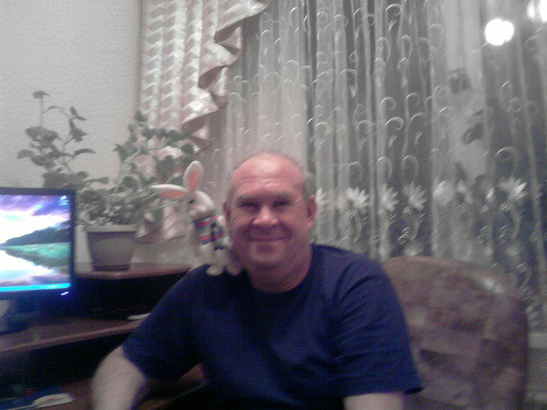 Александр Голосов