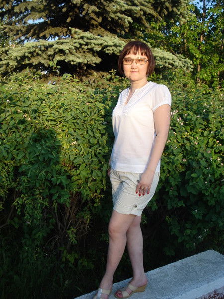 Елена Ушакова