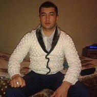 Эркин Дустов