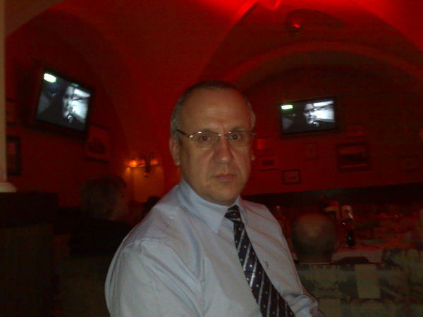 Андрей Макеев