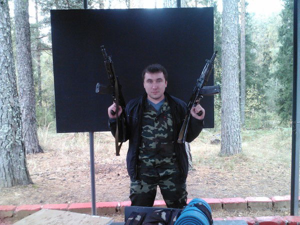 Михаил Иванов