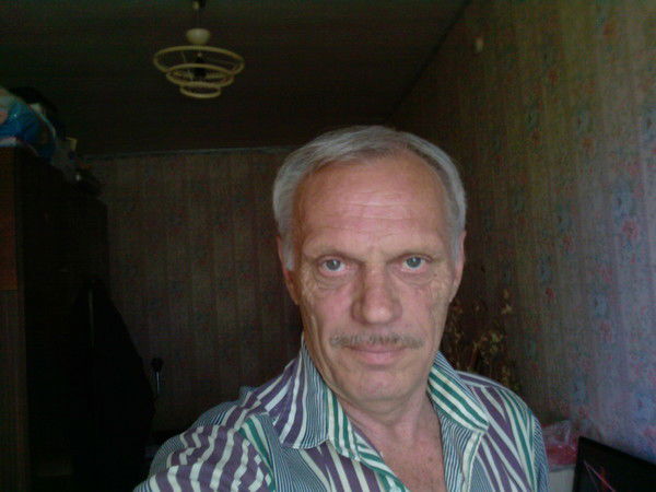 Юрий Головизнин