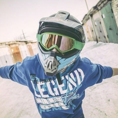 Саша Михайлов