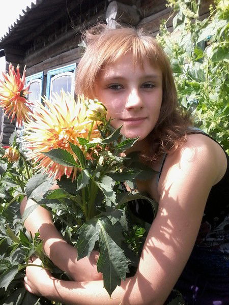 Анюточка Расповалова