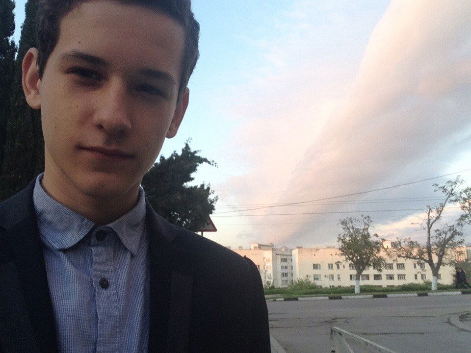 Владимир Ткач