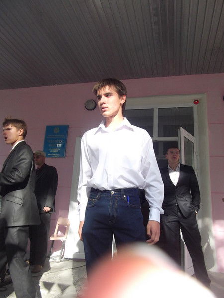 Владимир*** Поротиков****