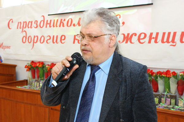 Андрей Попов