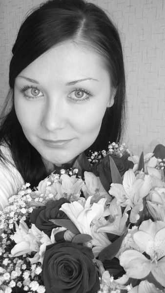 Юлия Любимова