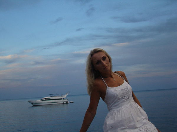 Елена Лысак