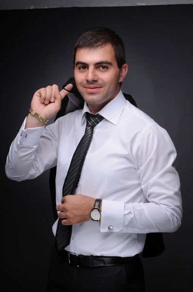 Гарик Атоян