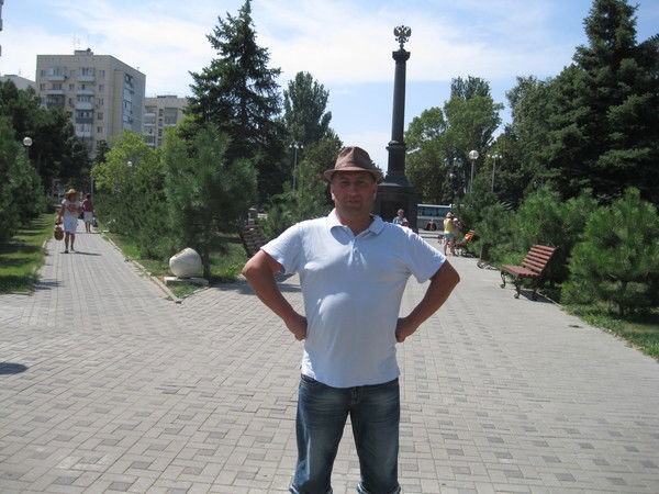 Юрий Хахалкин