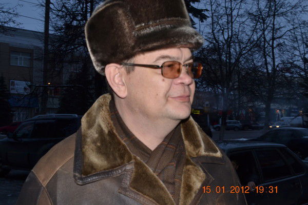 Владимир Самаров