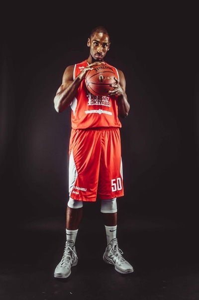 Надир Ортиков