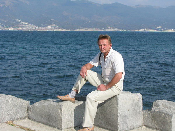 Александр Миронович