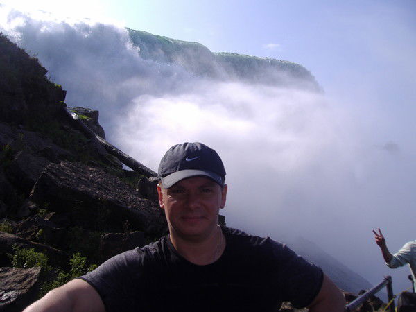 Игорь Черкасов