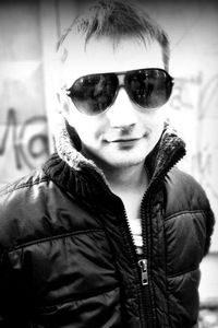 Артем Великохатько