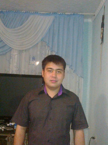 Бекзат Туякбаев