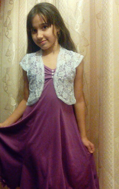 Лола Хушкадамова