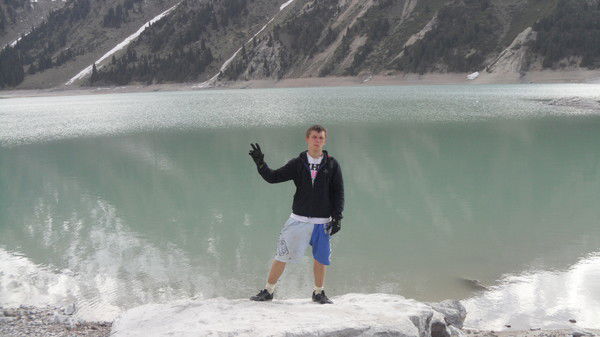 Андрей Антонов