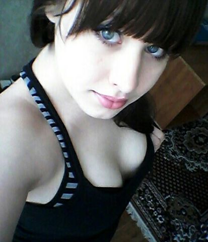 Александра^-^ Не Важно***