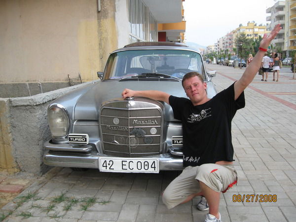 Юрий Логвиненко