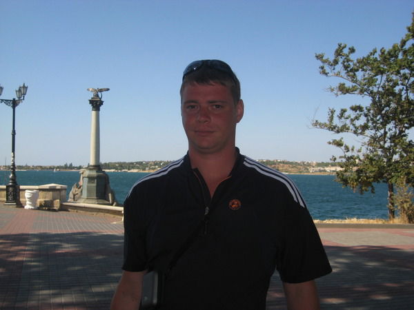 Рафаэль Булатов