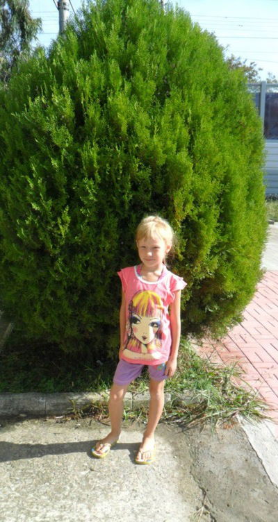 Настюша Вдовина