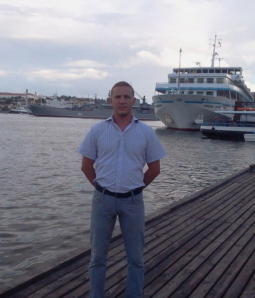 Влад Позник