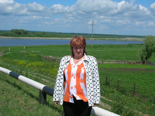 Валентина Перун -Рассказчикова