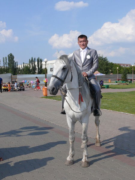 Бахтияр Кстаубаев