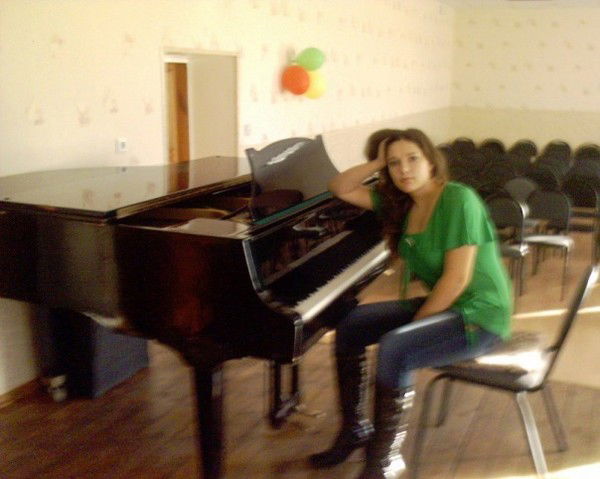 Анна Ушакова