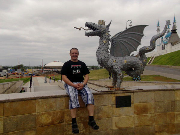 Денис Уваров