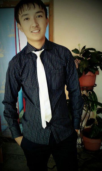 Алишер Аркинов