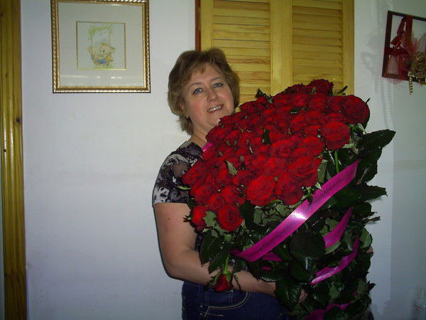 Елена Апостолюк