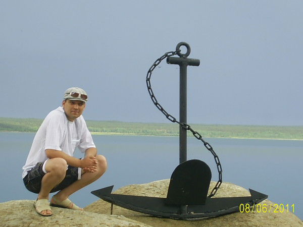 Дмитрий Золотов