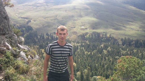 Евгений Сероштанов