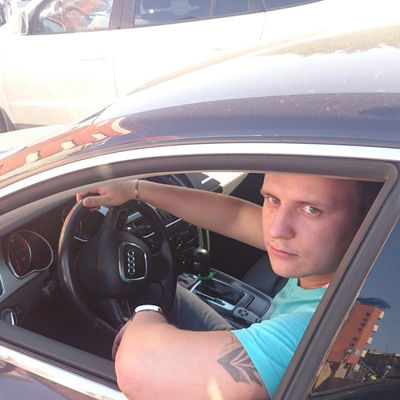 Роман Шарычев