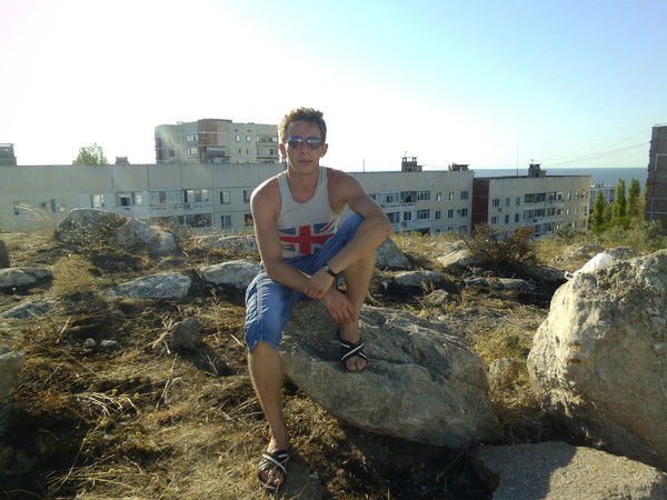 Денис Пономарёв