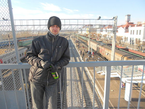 Леонид Аносов