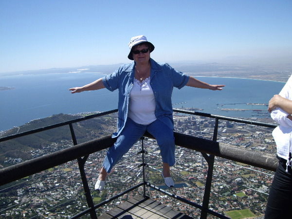 Елена Белай