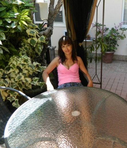 Алиса))) В Стране Чудес