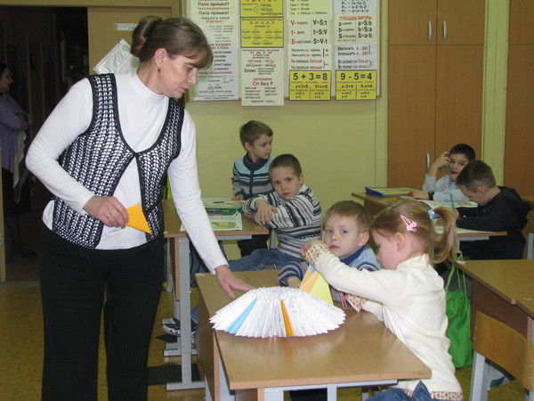 Елена Перевалова