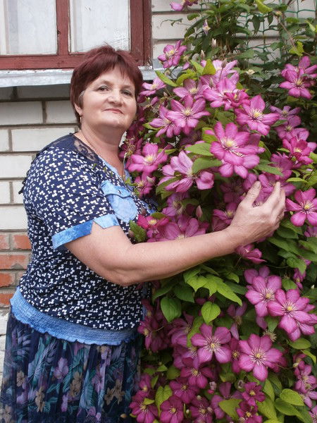 Анна Туманова